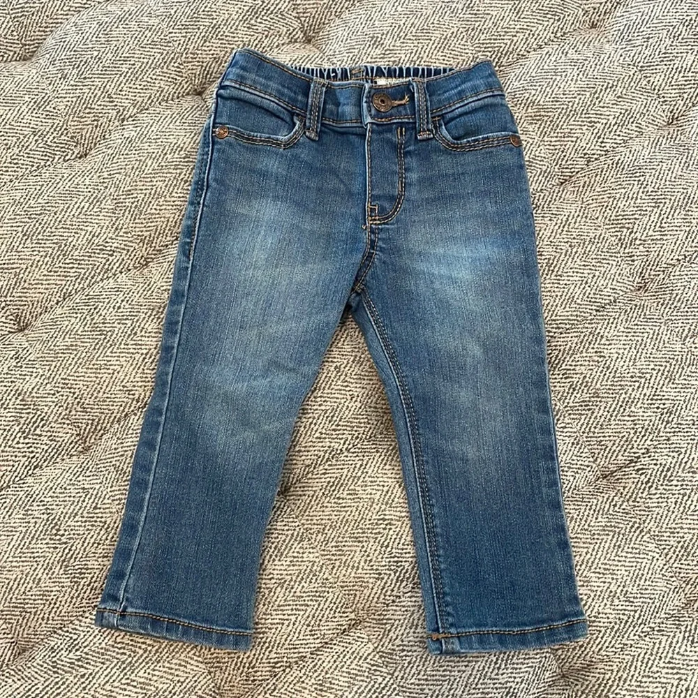 Oshkosh skinny jeans size 12 mths