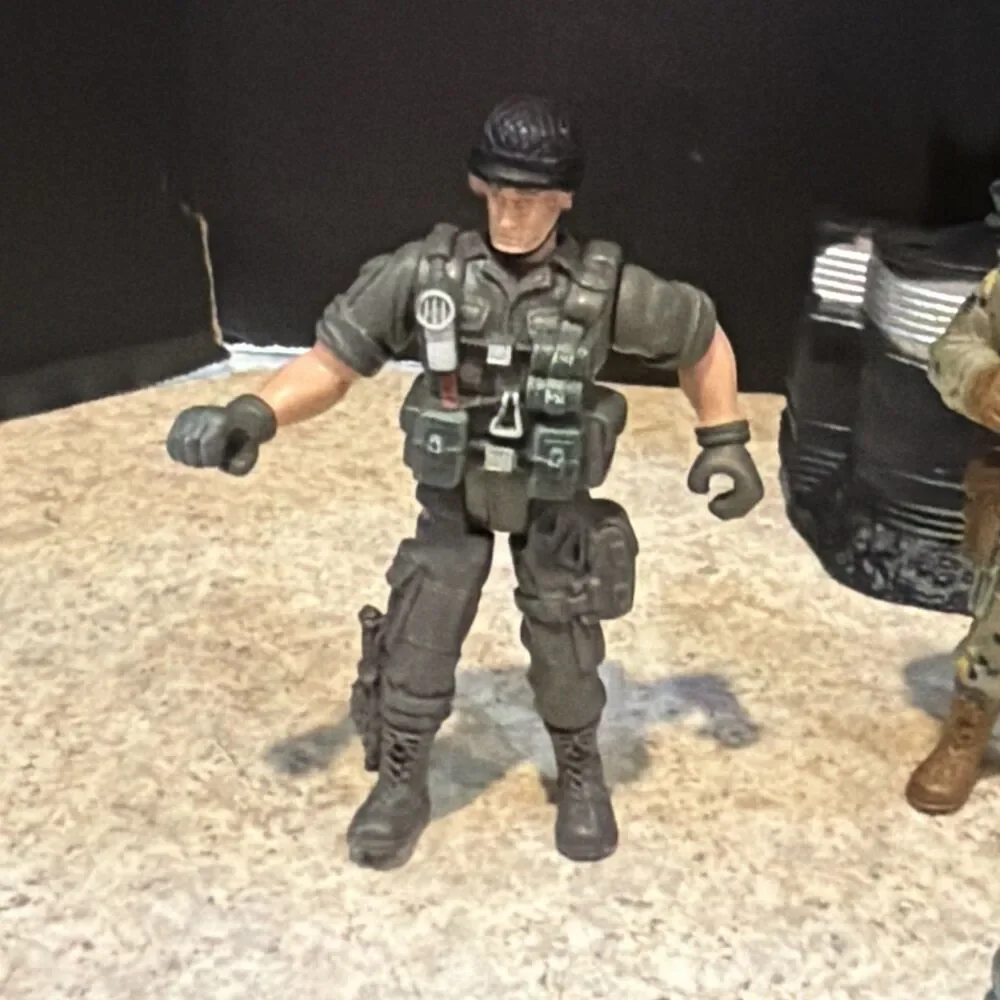 N/A lot military