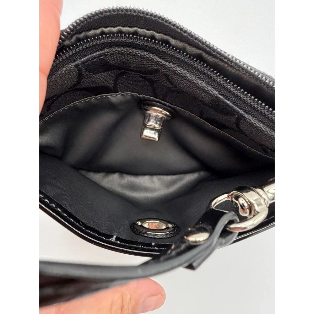 Coach classic essentials strap