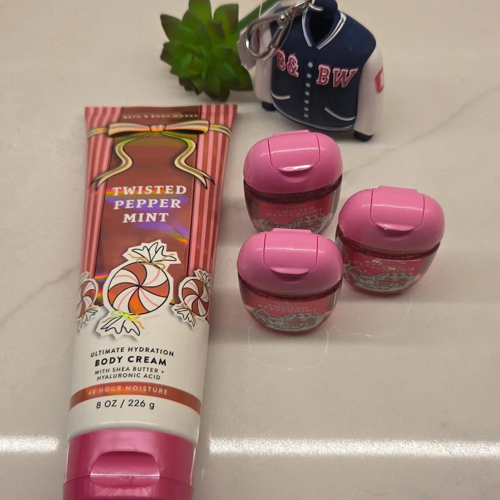 Bath & Body Works set tone