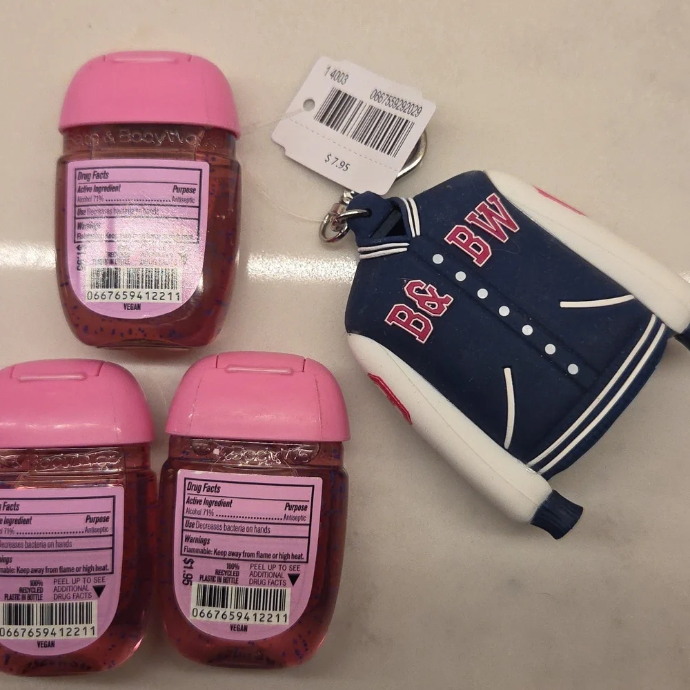 Bath & Body Works notes each set