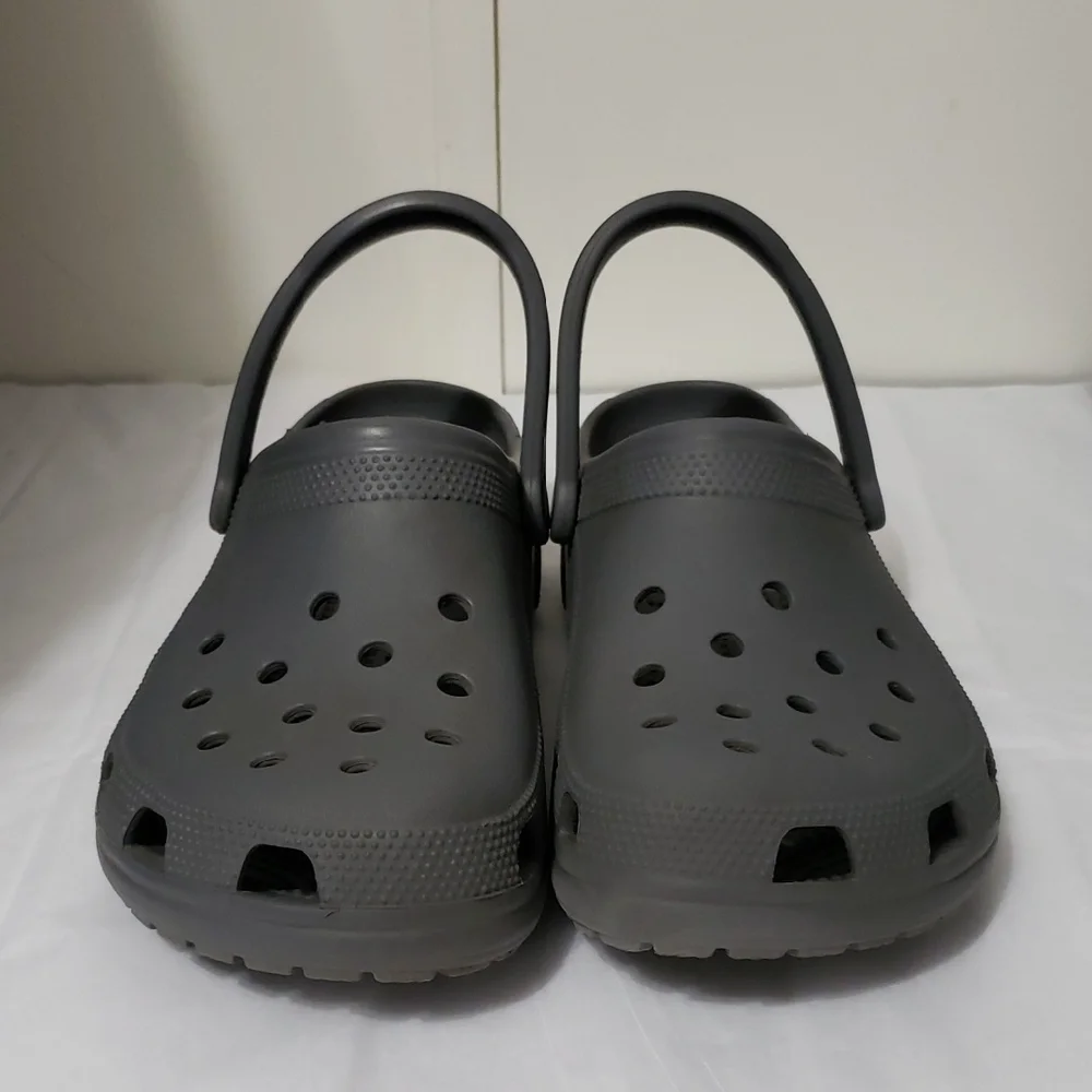 CROCS Gray Clog‎ Unisex Footwear M 10 W12