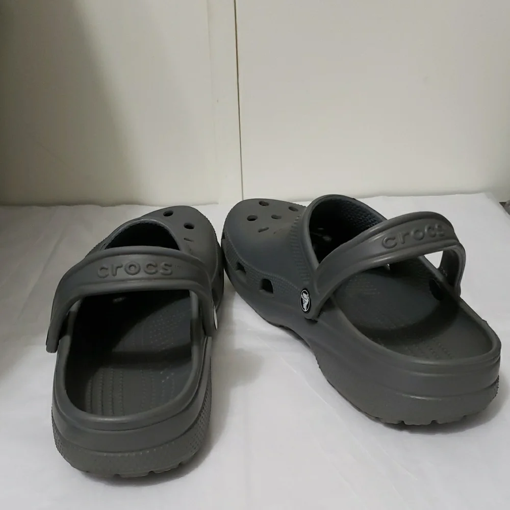CROCS stylish gray