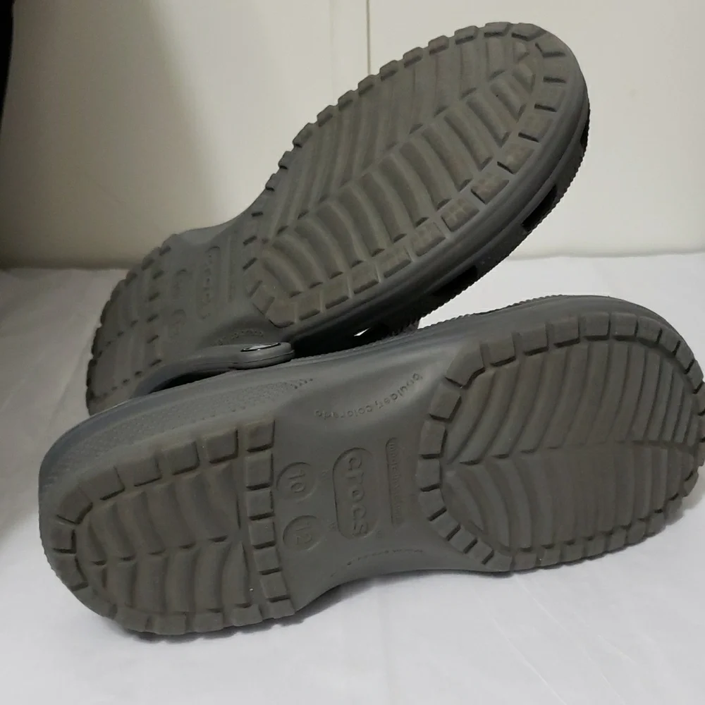 CROCS stylish gray