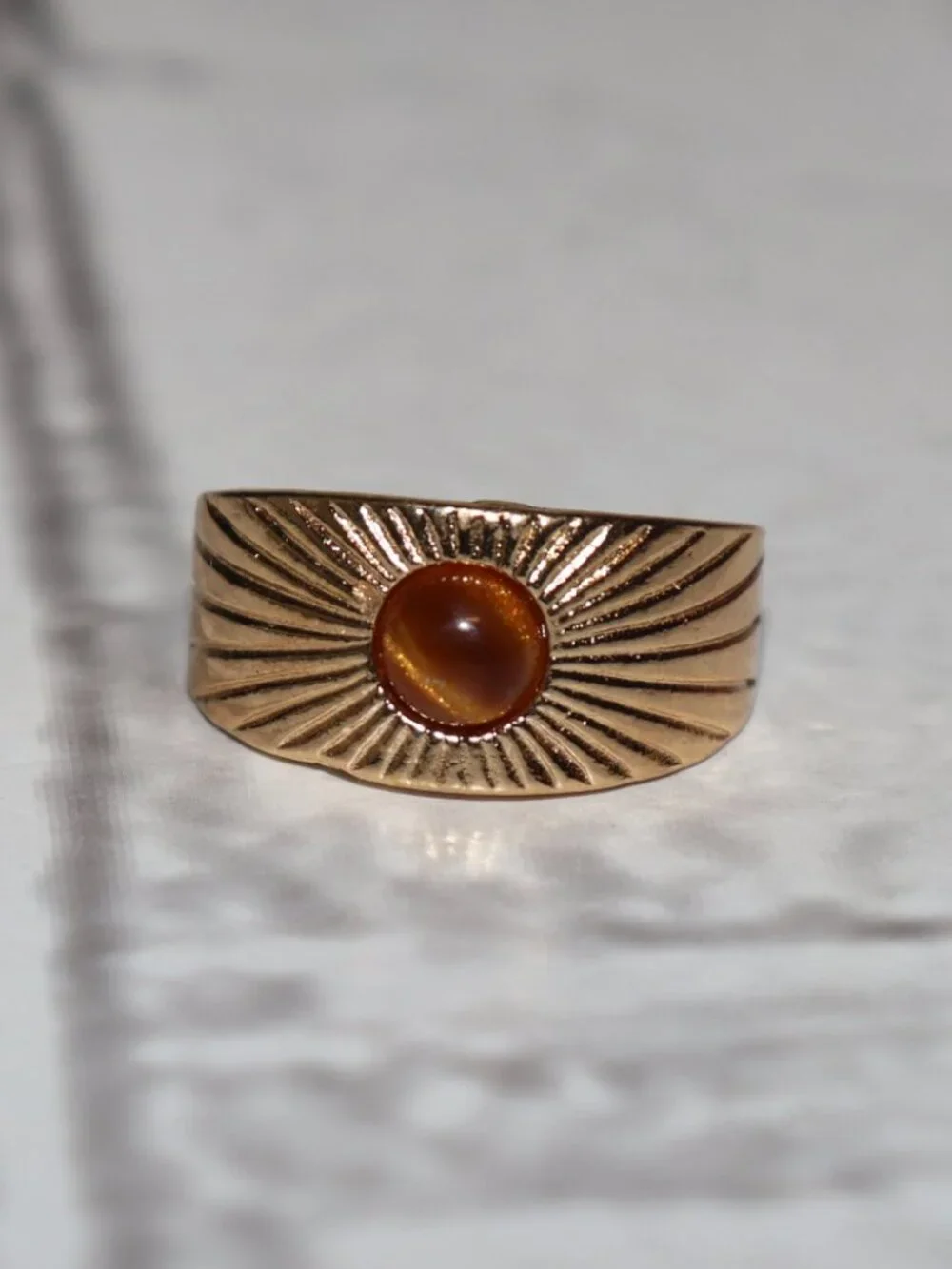 ✨ NWOT Gold Sunburst Tiger’s Eye Ring • Size 9 ✨