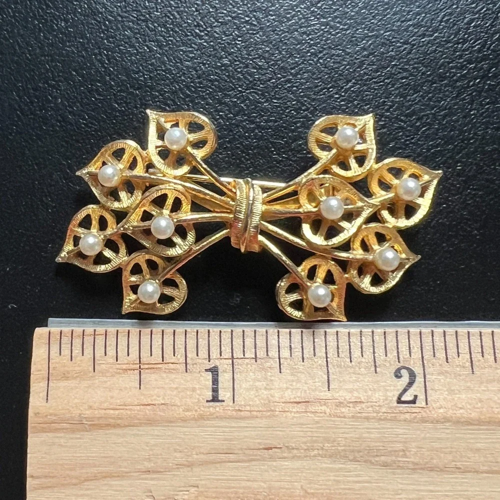 N/A gold tone
