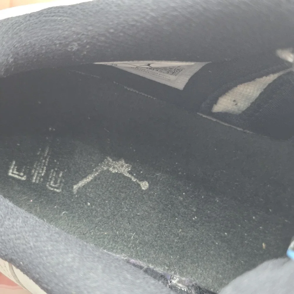 Nike me size message