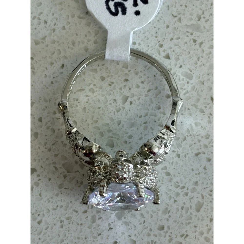 Jeulia skull ring