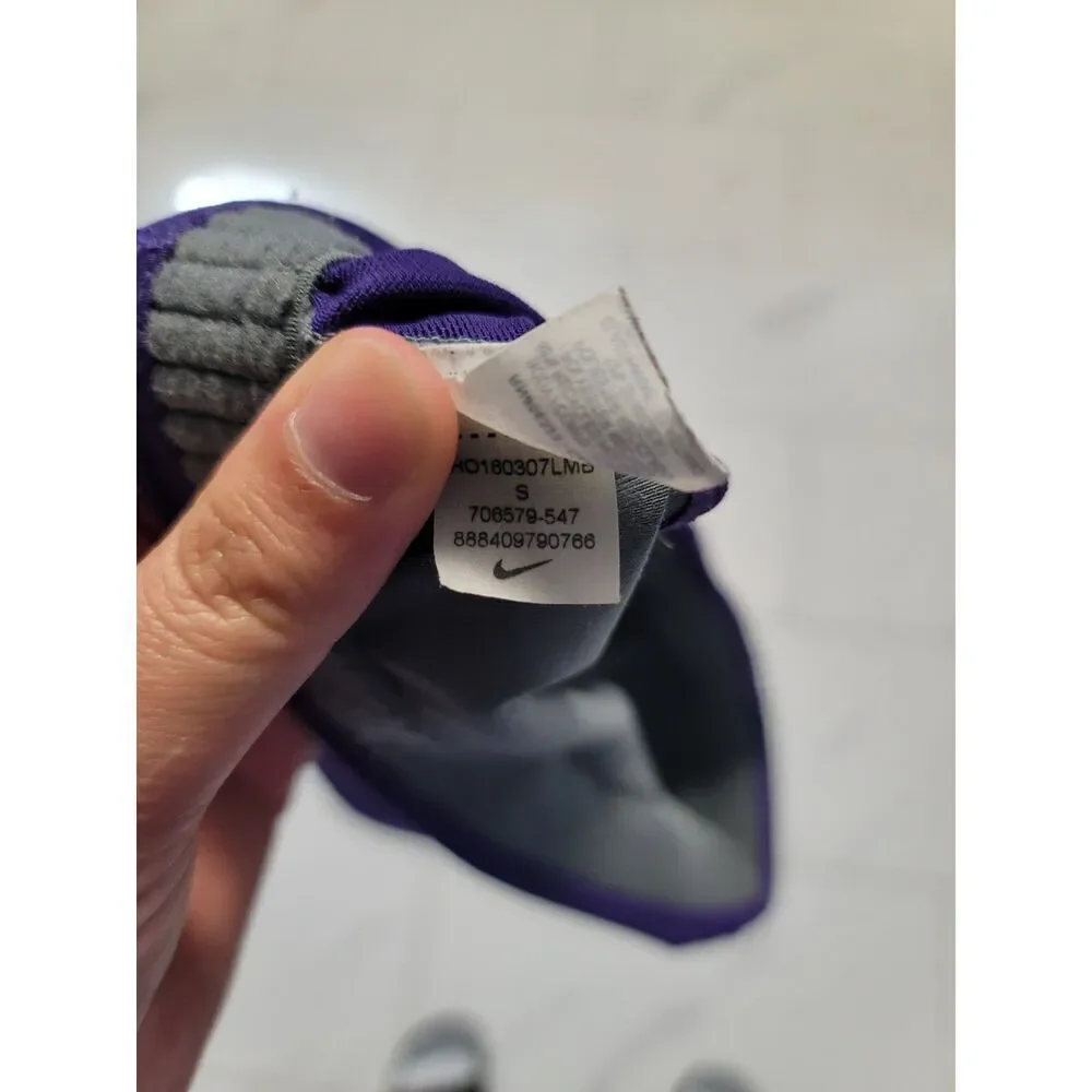 Nike womens purple
