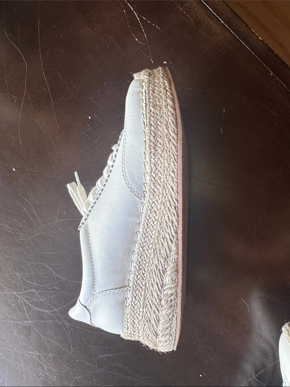 Dolce Vita casual lace