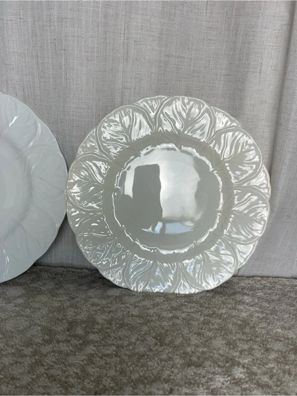 N/A pair white