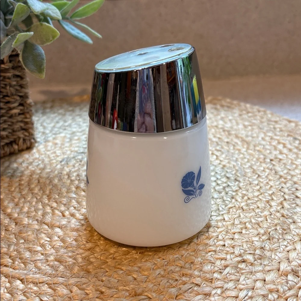 Dispensers Inc. vintage milk
