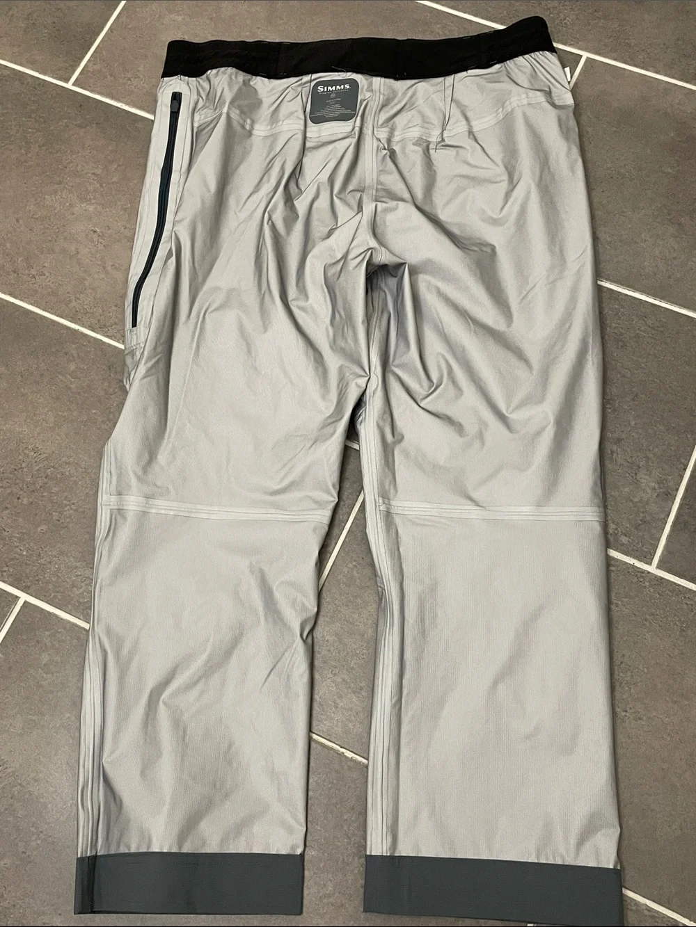 Simms size xl
