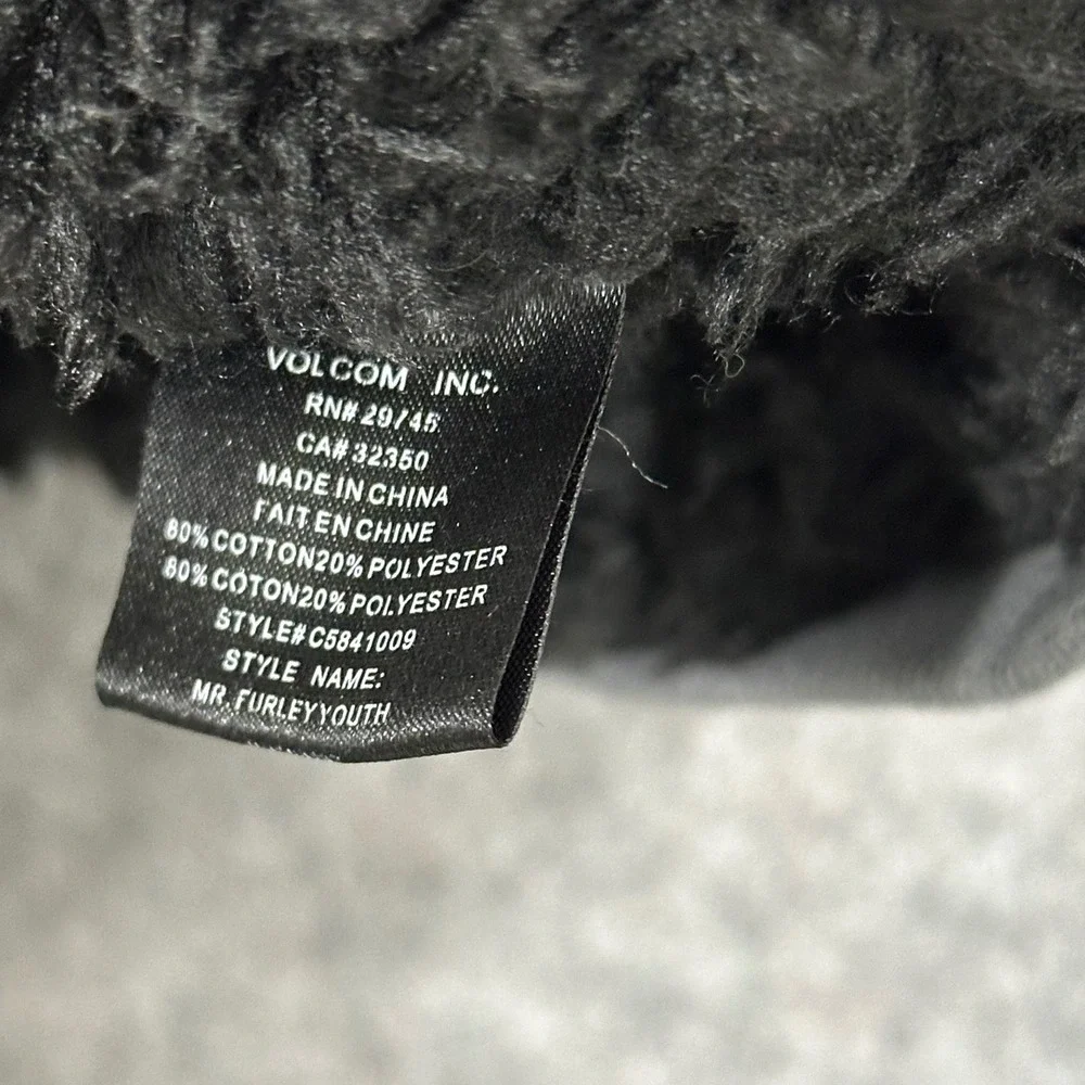 Volcom wrap your