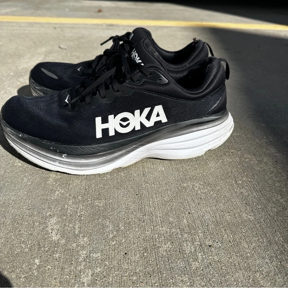 Hoka sleek black