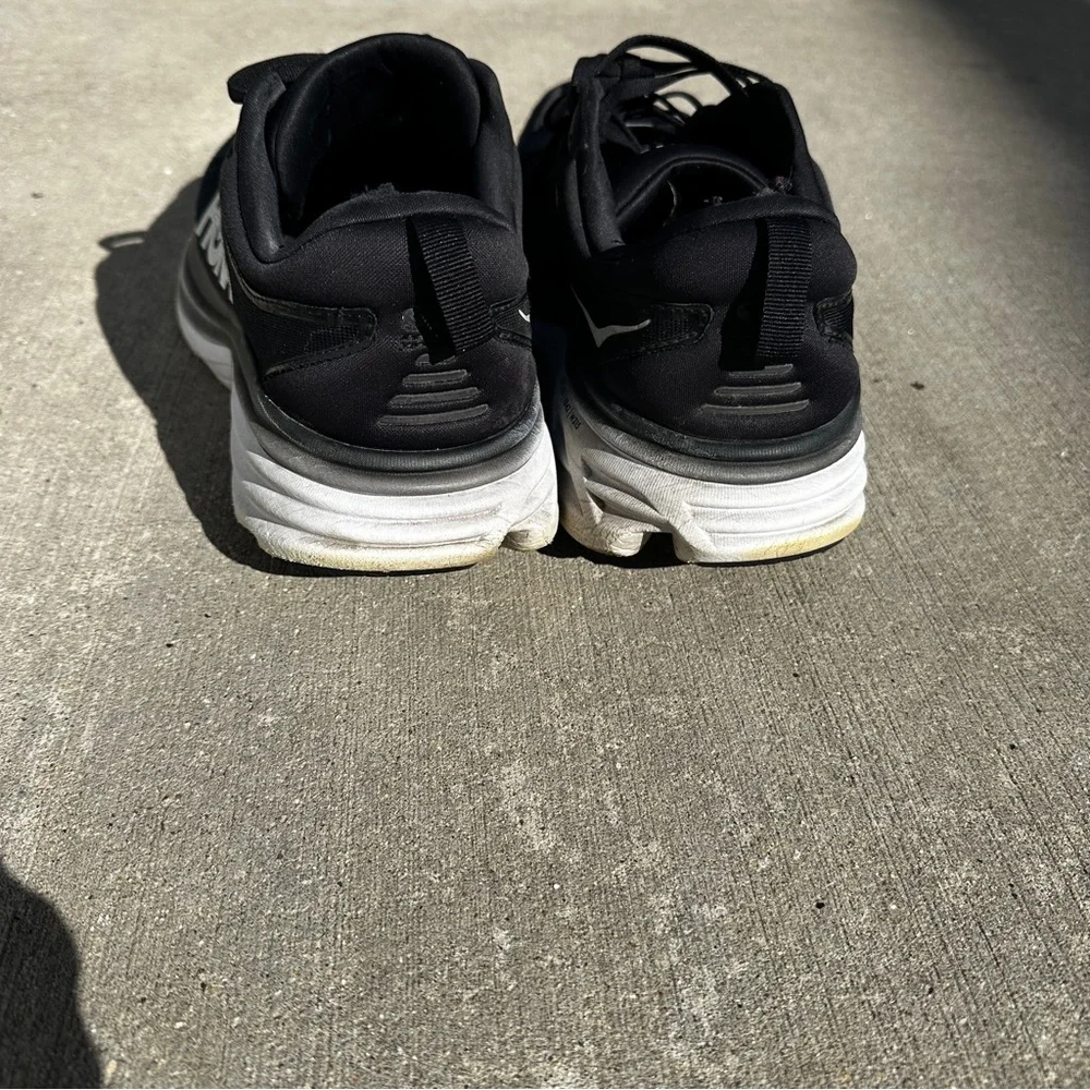 Hoka sleek black