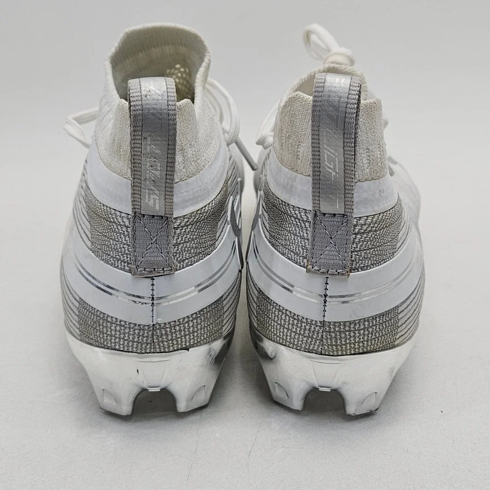 Under Armour wide pull under