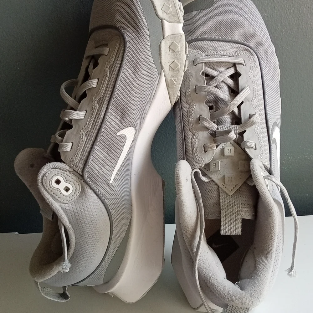 Nike force zoom