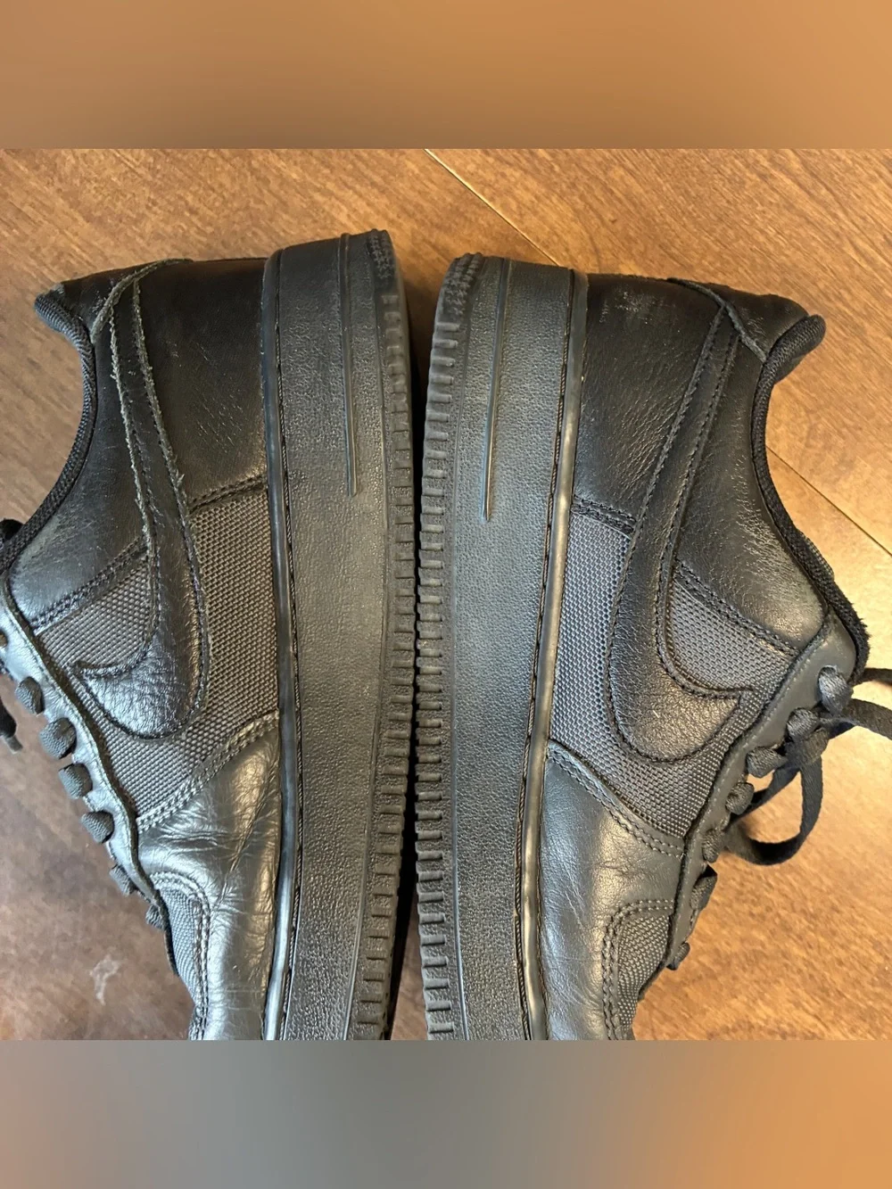 Nike all black