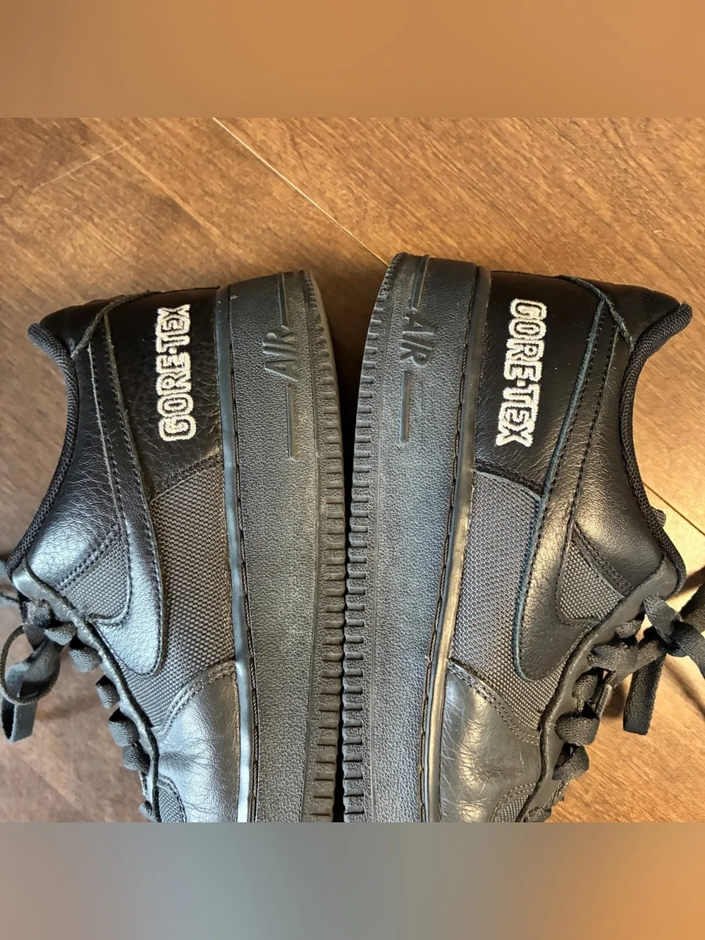 Nike all black