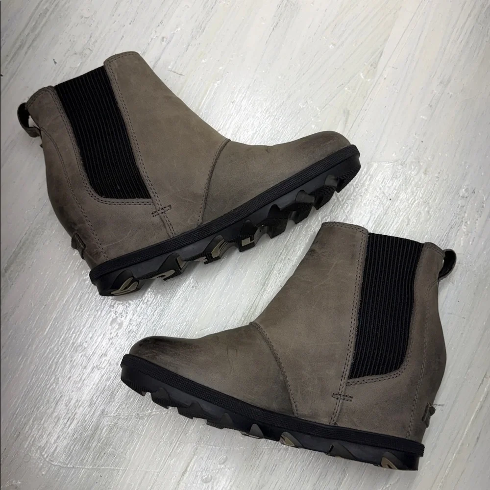 Sorel inches taller smart