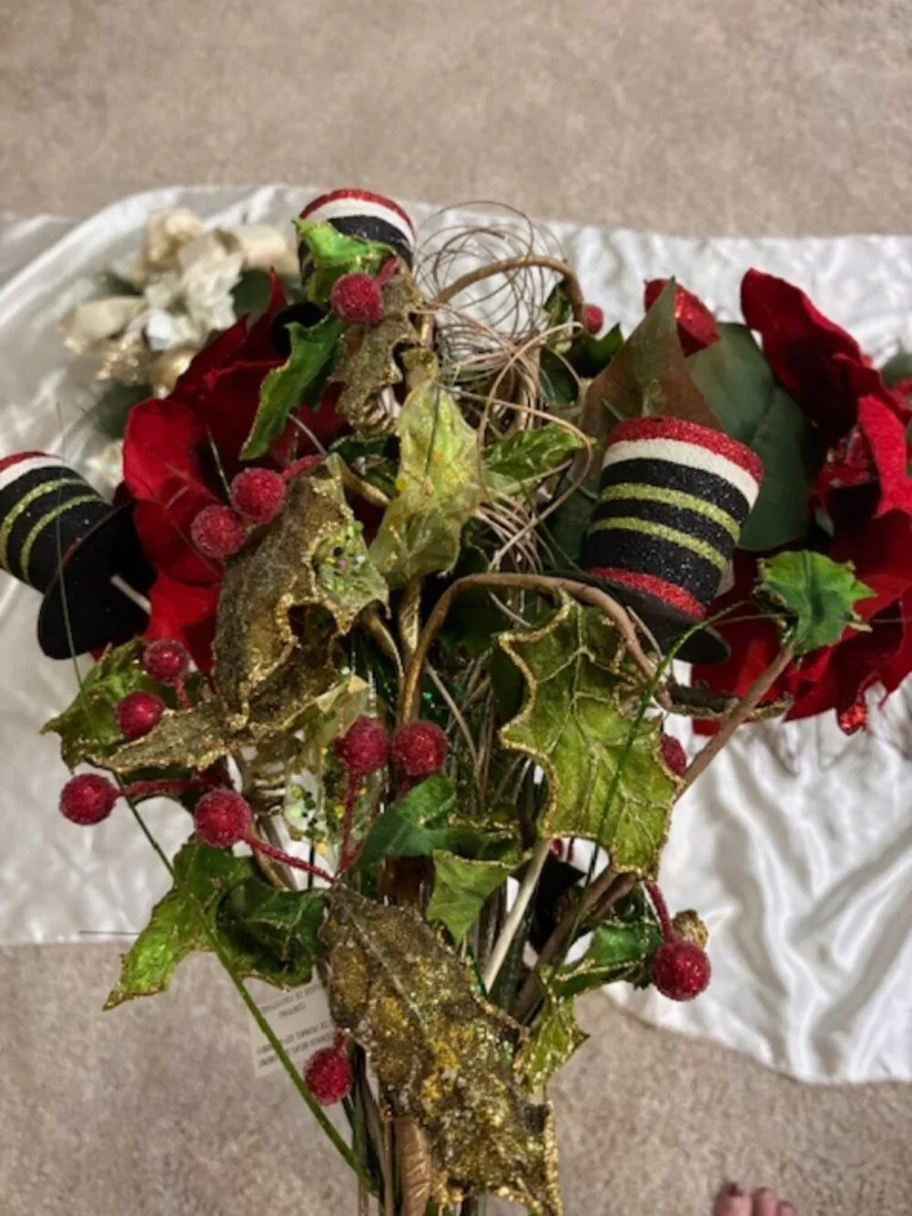Set of 4 Holiday Florals