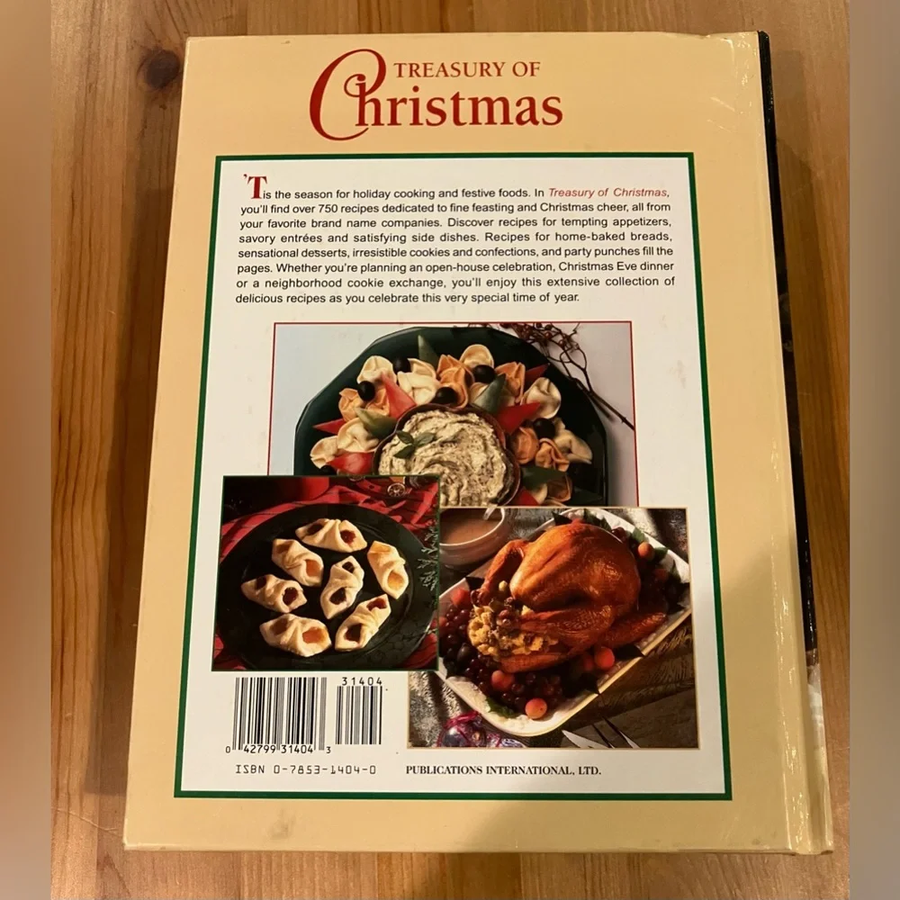 Publications International treasury christmas