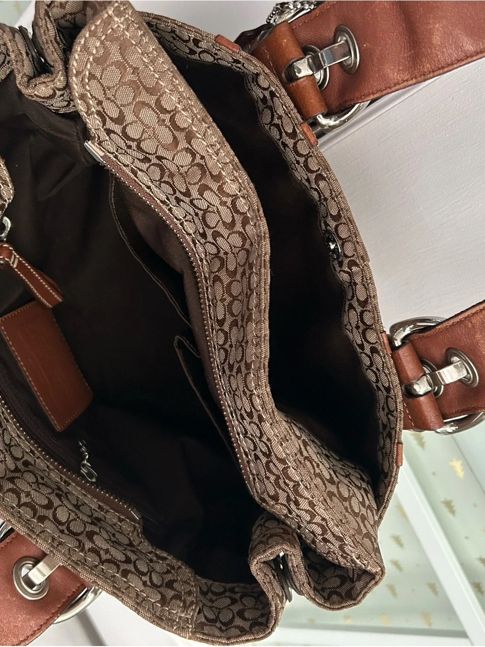 Coach shoulder bag