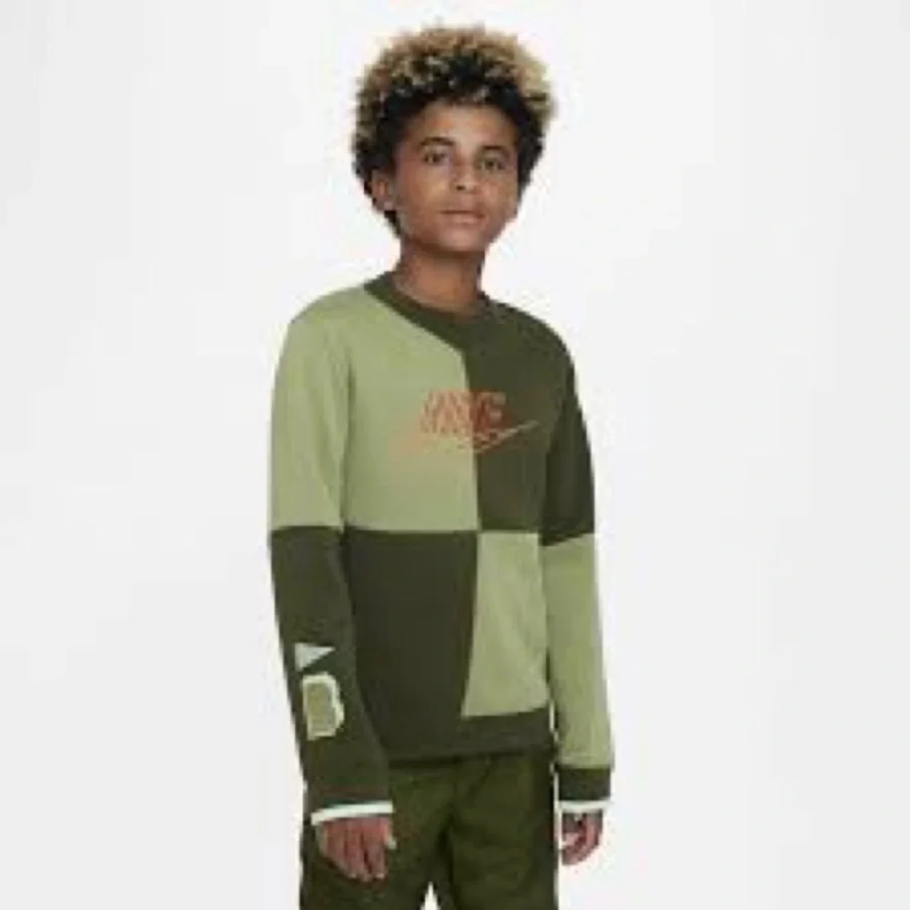 Nike Amplify Sweatshirt Size Medium