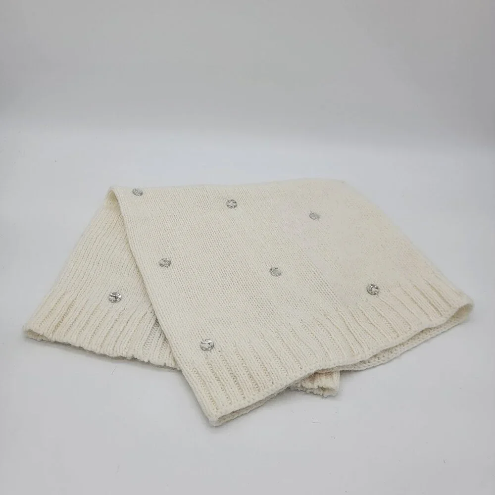 Victoria’s Secret Infinity Scarf Ivory Rhinestones Knit One‎ Size Neckwarmer