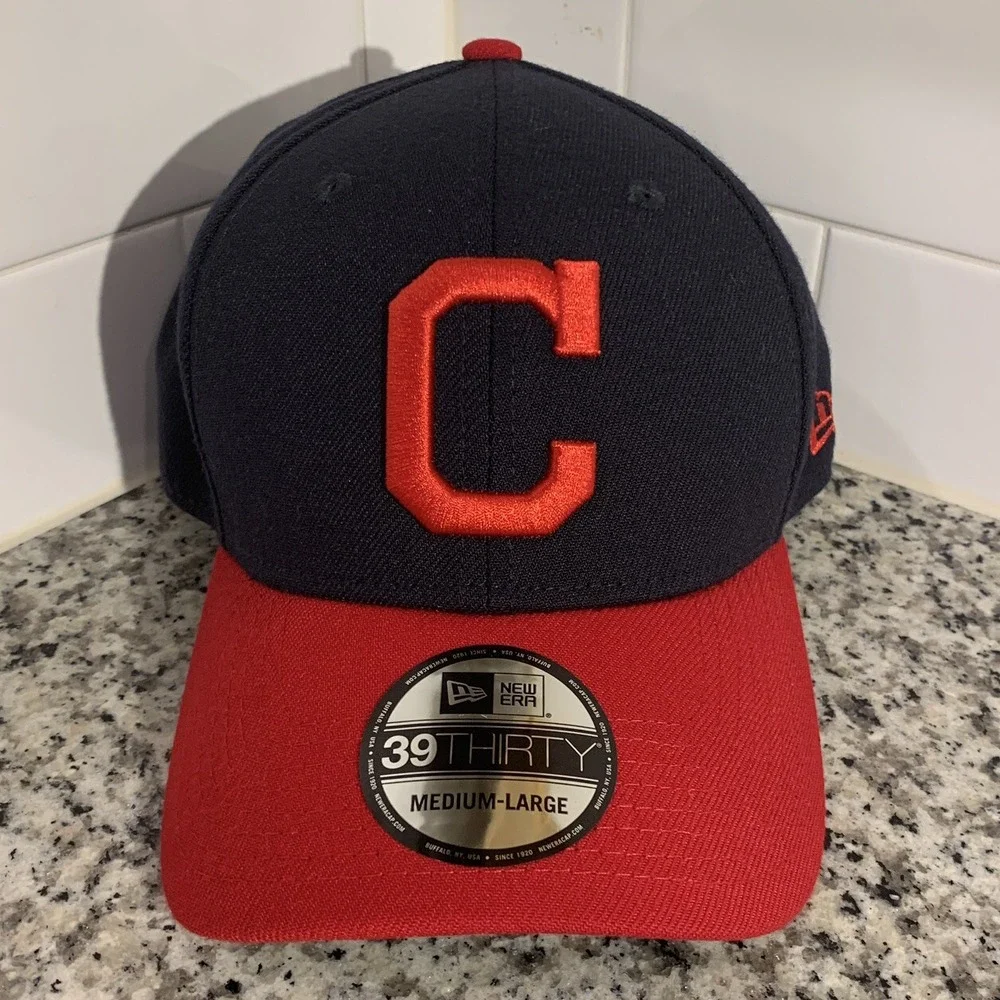 Cleveland Indians New Era 39THIRTY Navy Red Team Classic Stretch Flex Hat M/L