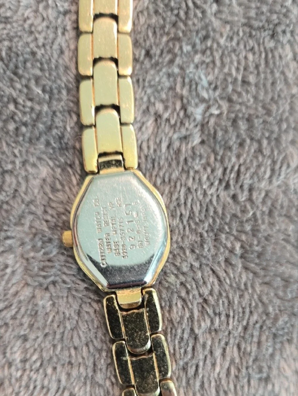 Citizen refined women