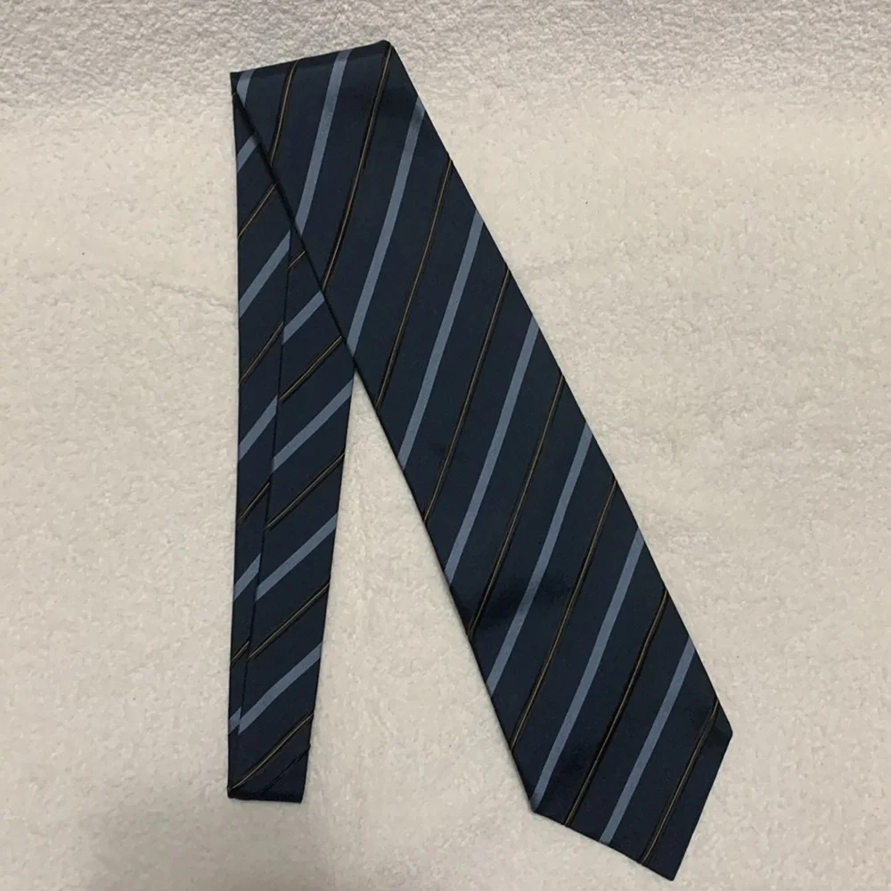 Ermenegildo Zegna pre owned