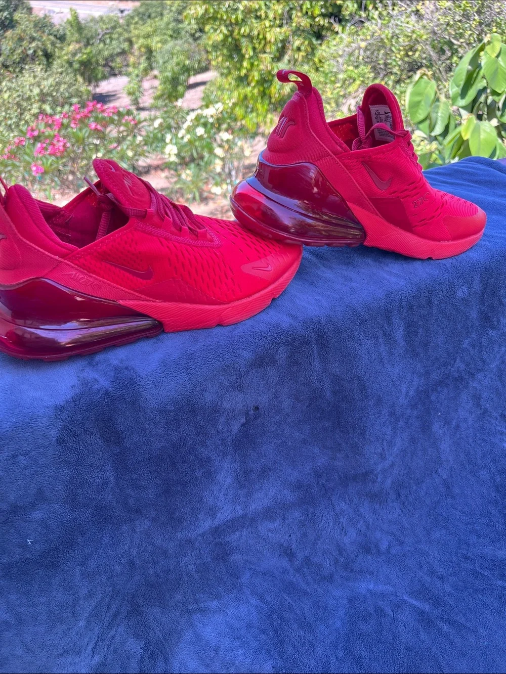 Nike bold red