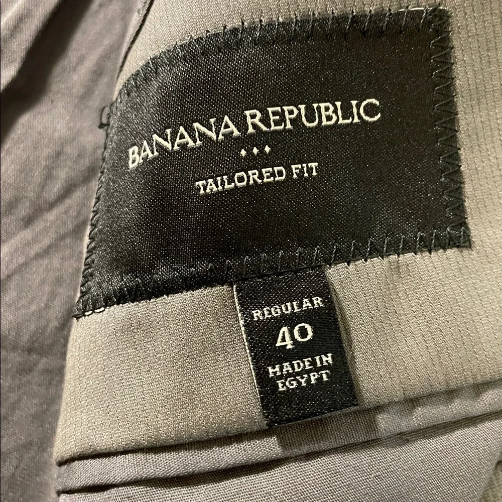 Banana Republic elevate your