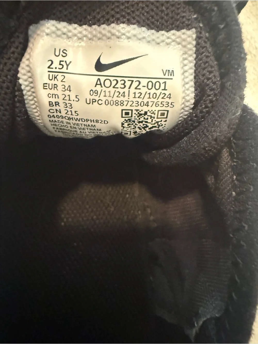 Nike Air Max 270 Kids Black White Running Sneakers - Size 2.5Y