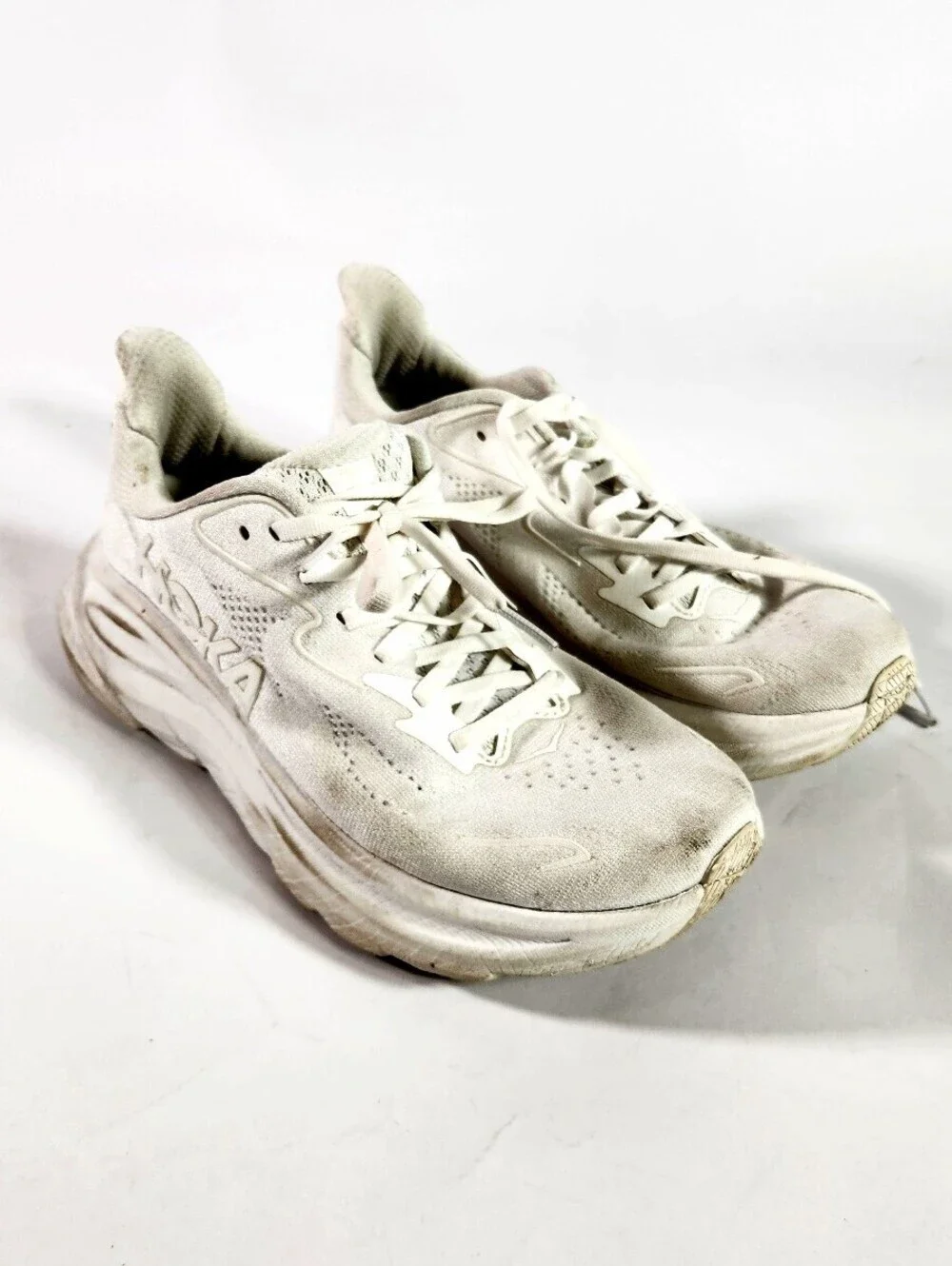 Hoka One One White Running Shoes Size 7.5B US