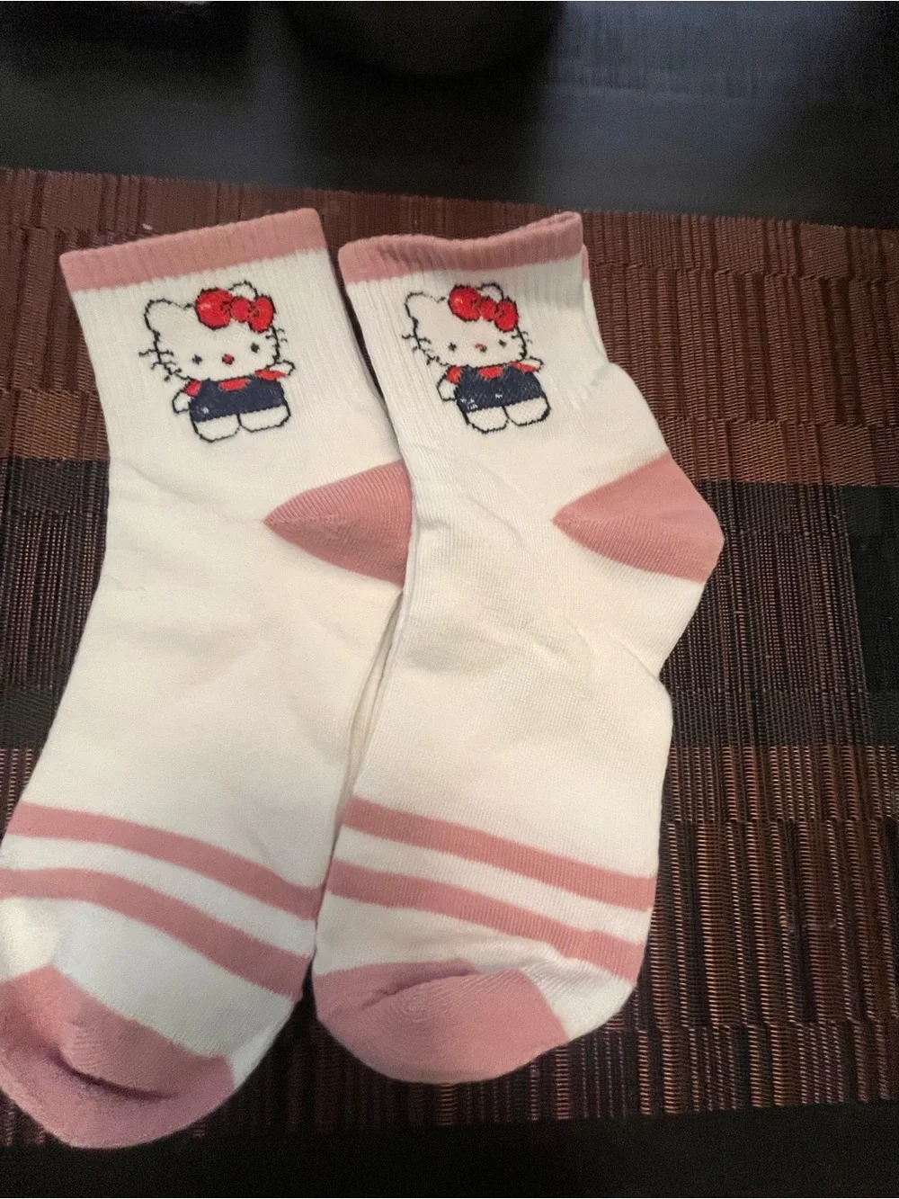 Hello Kitty White & Pink Ankle Socks 2 set