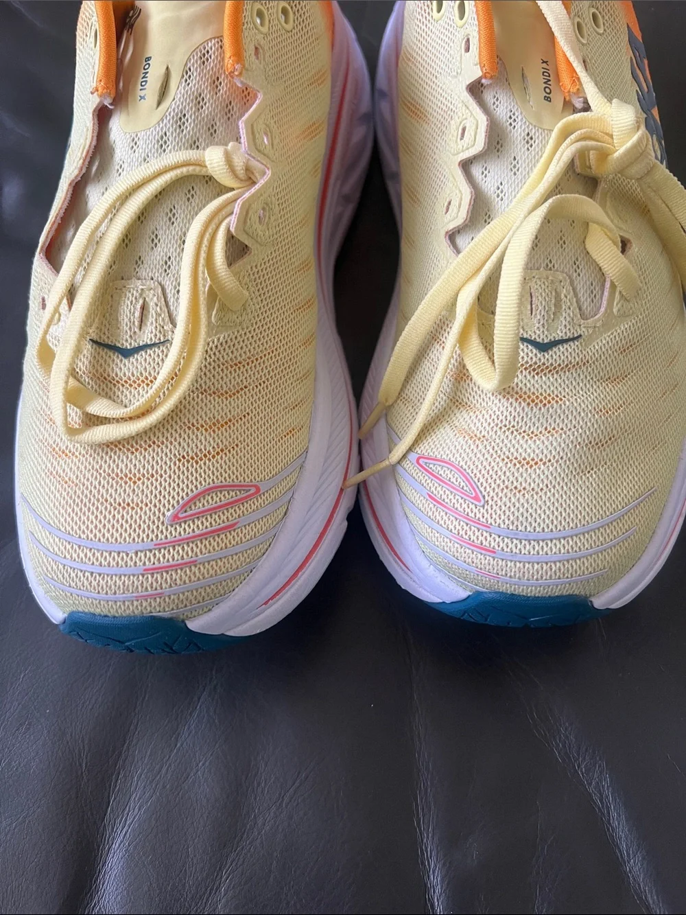 Hoka men’s bondi