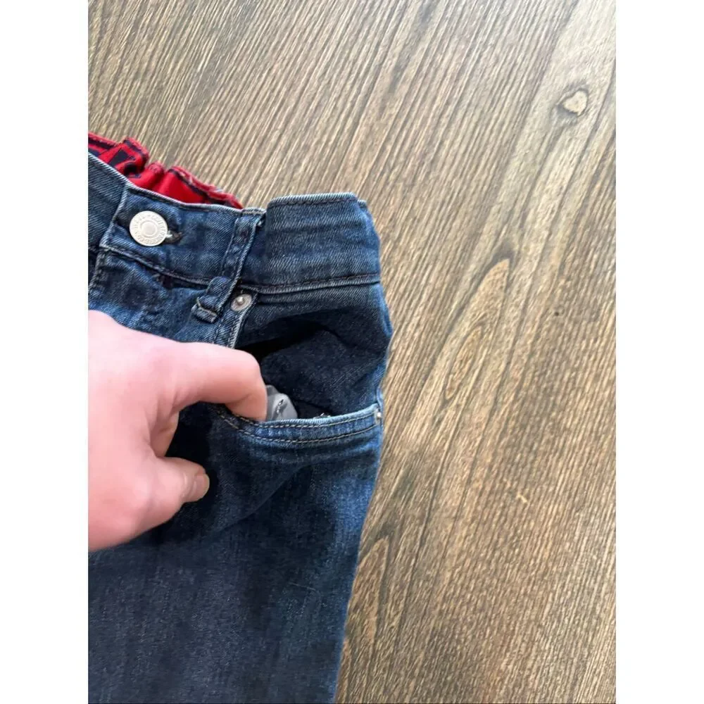 Levis levi youth