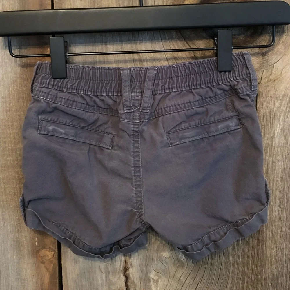 77kids euc shorts