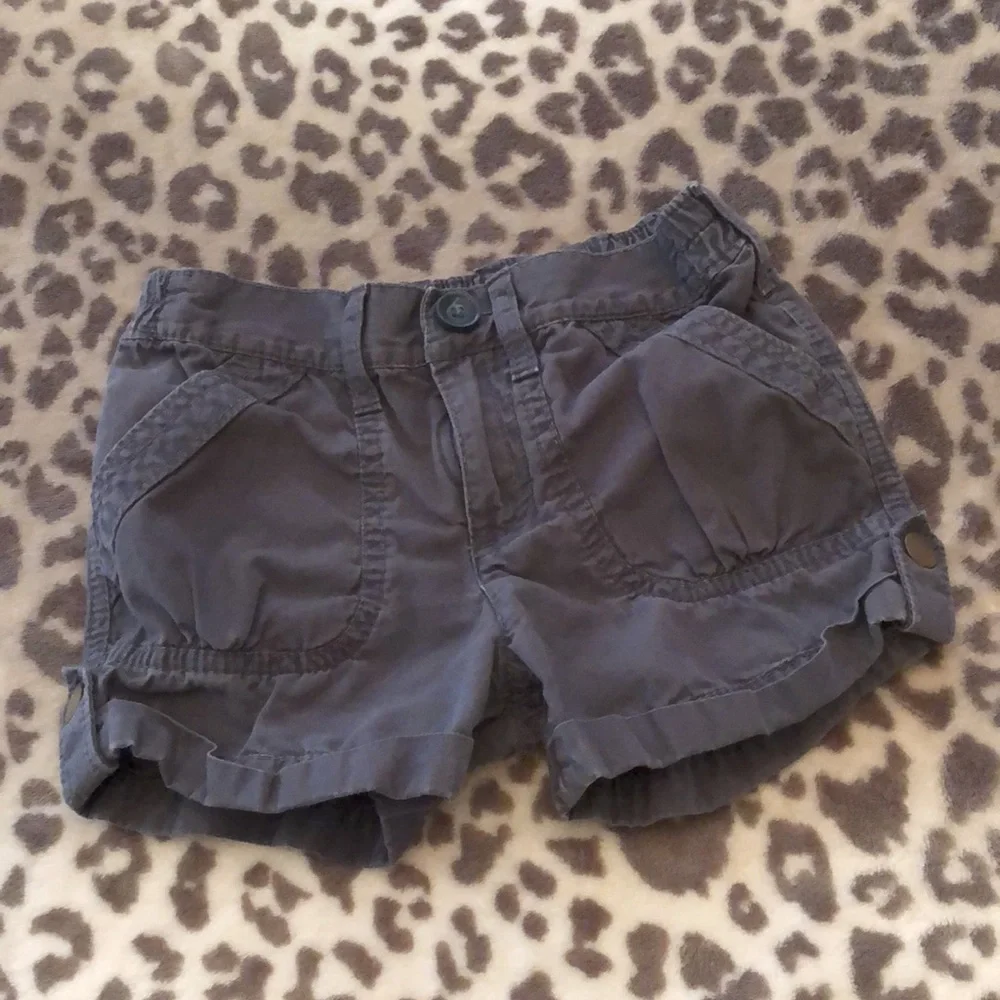 77kids euc shorts