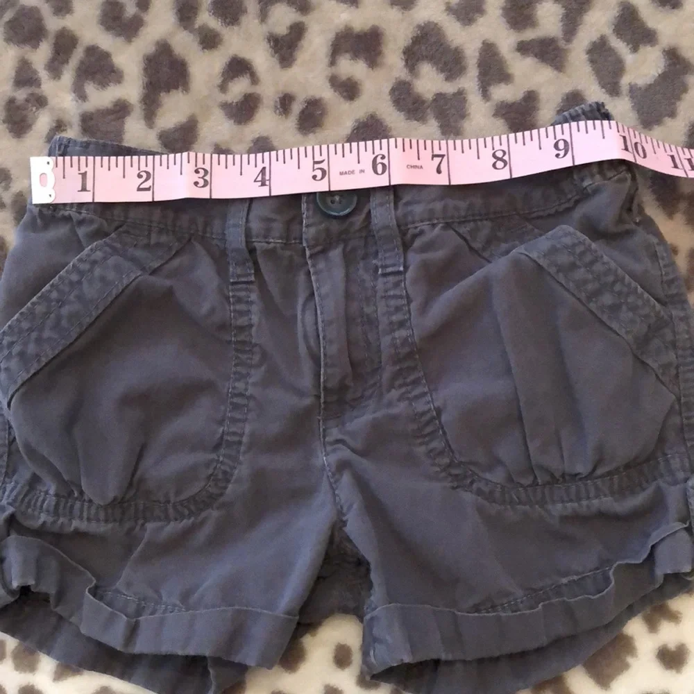 77kids euc shorts