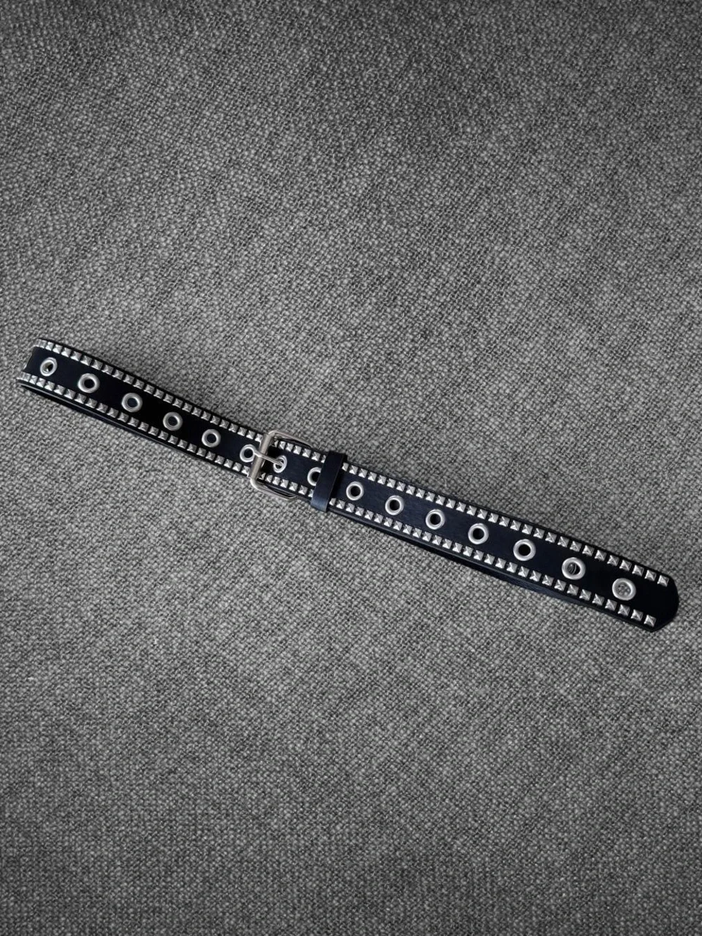 N/A wide black