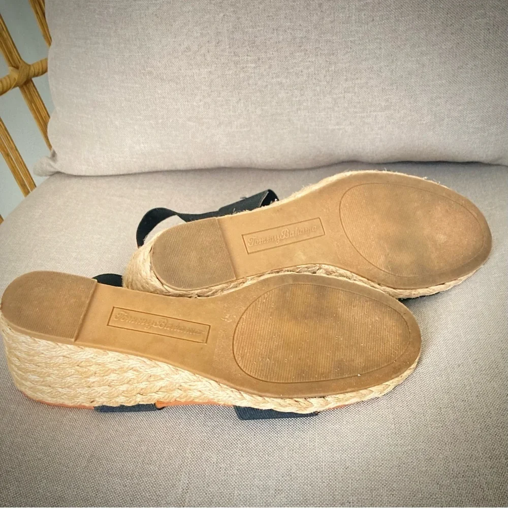 Tommy Bahama description step