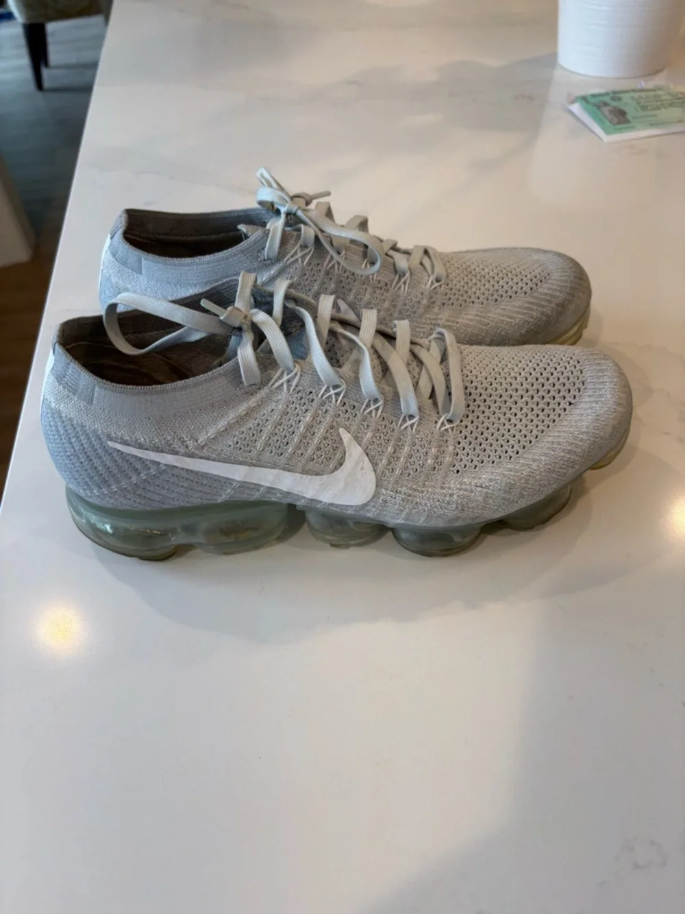 Nike mens hardly