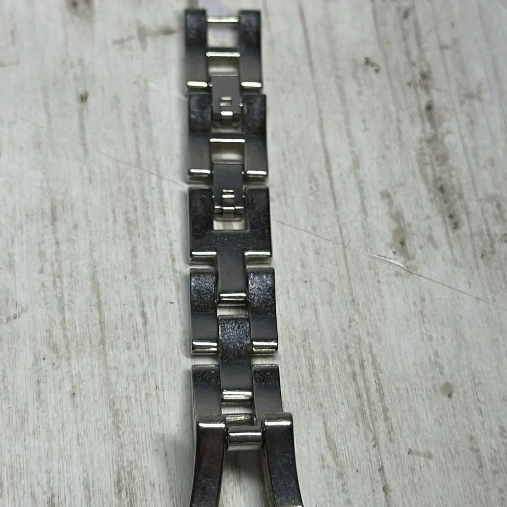 Fossil f2 silver