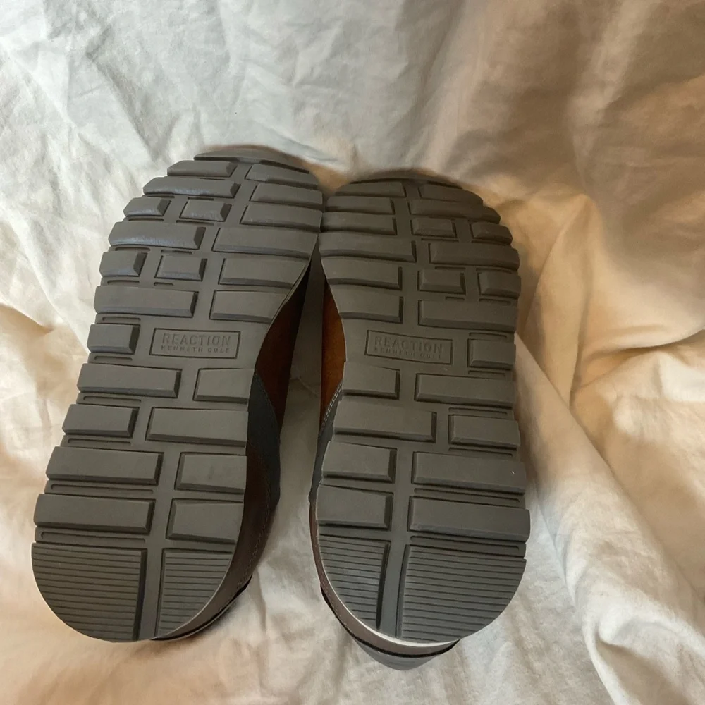 Kenneth Cole Reaction kenneth cole