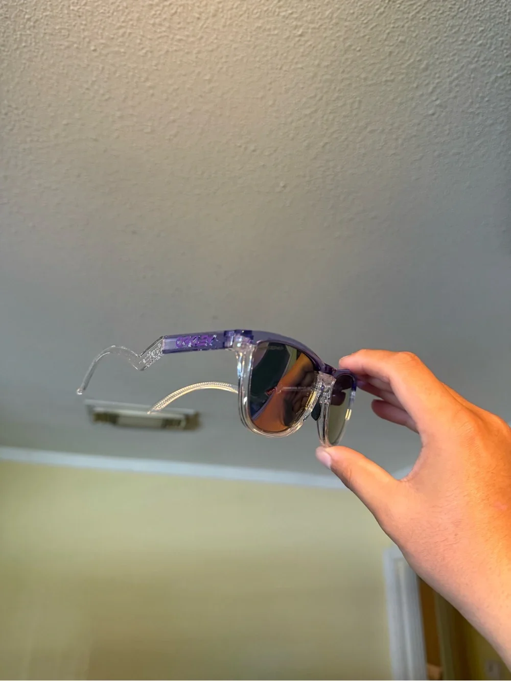 N/A clear frame