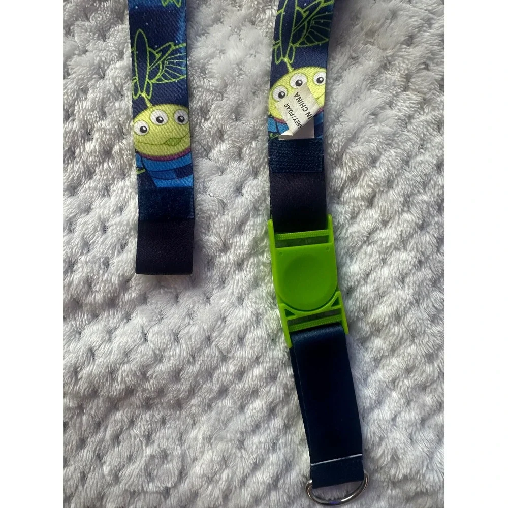 Disney lanyard good